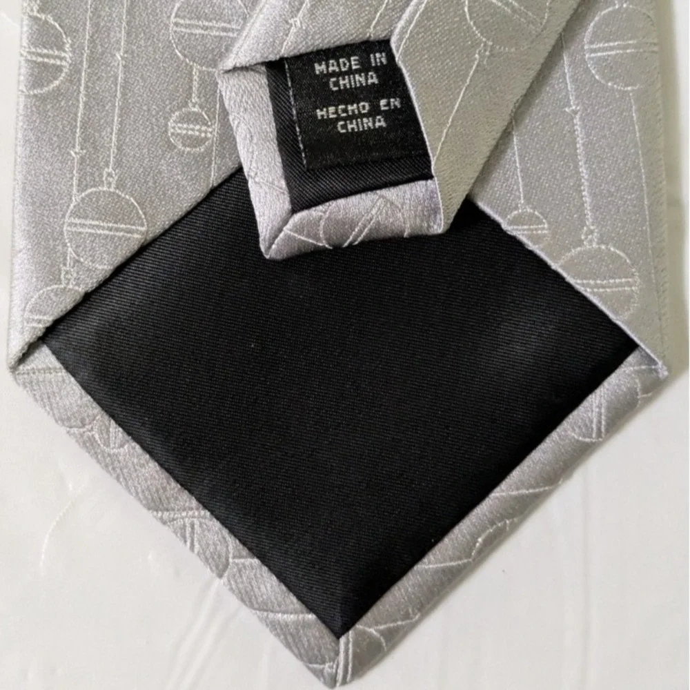 NWT Croft & Barrow Silver Silk/Metallic Tie Ornaments Christmas Formal 57 x 3.75